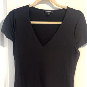 Express Body Contour V Neck - BLACK *POST OFFICE DAY - EVERYTHING 20% OFF UNTIL